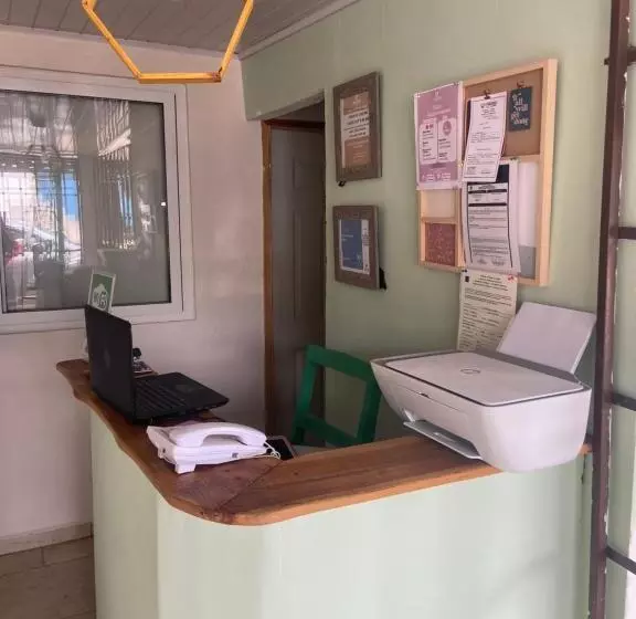ペンション Hostel Travelers Chitre