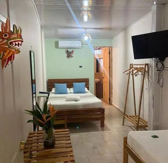 ペンション Hostel Travelers Chitre