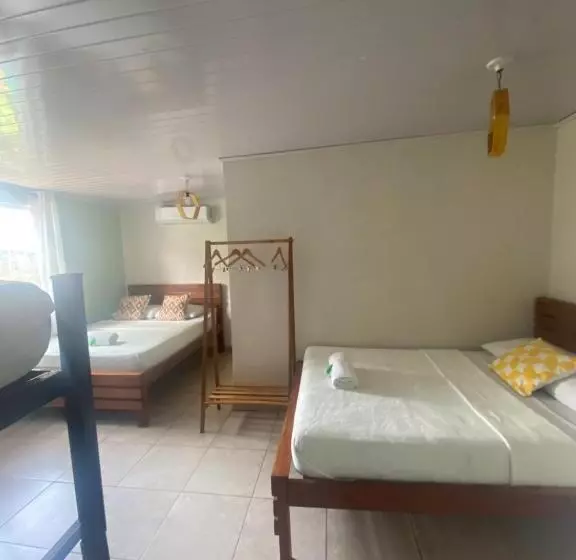 ペンション Hostel Travelers Chitre