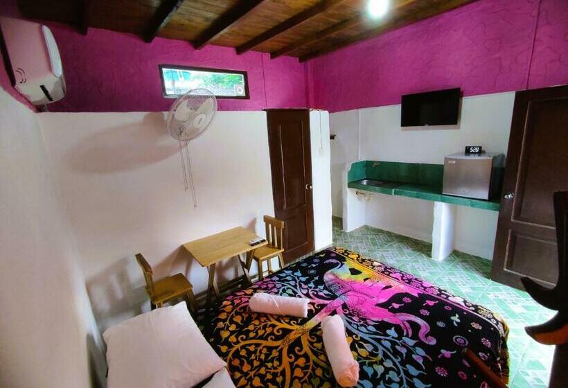 هاستل Casa Del Merman At Gaymontanita House