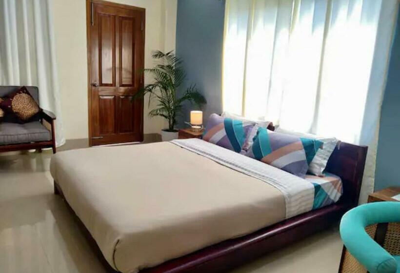 تختخواب و صبحانه Joy S Bnb