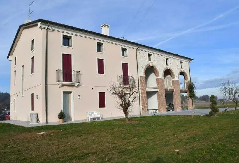 Aamiaismajoitus (B&B) Tenuta Da Rino   Agriturismo Barco Menti