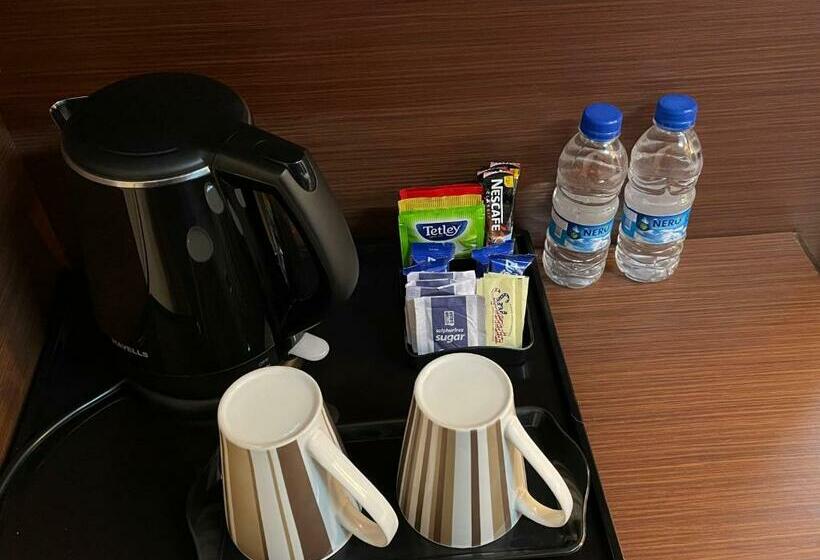 צימר The Edgeworth