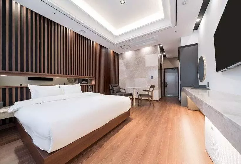 Hotelli Demer Mokpo