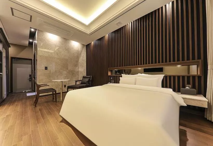 Hotelli Demer Mokpo