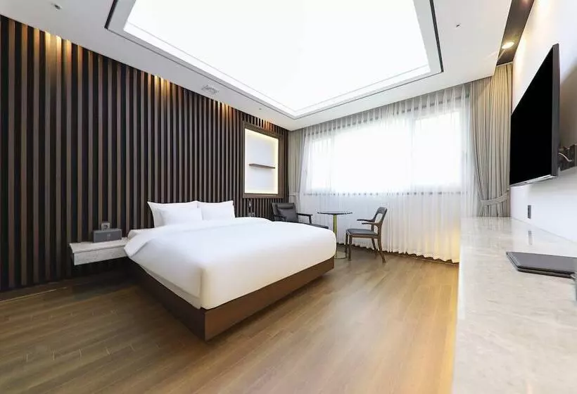 Hotelli Demer Mokpo
