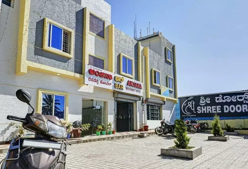 ホテル Oyo 84335 Anjana Residency