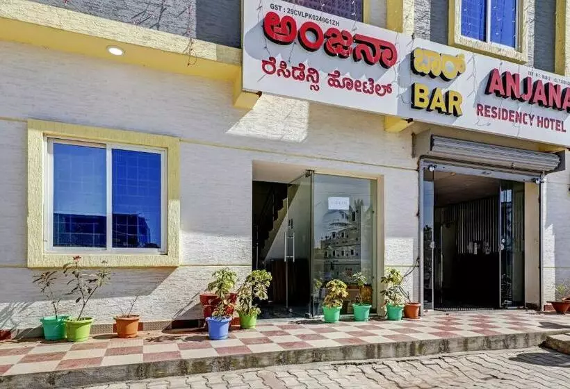 ホテル Oyo 84335 Anjana Residency