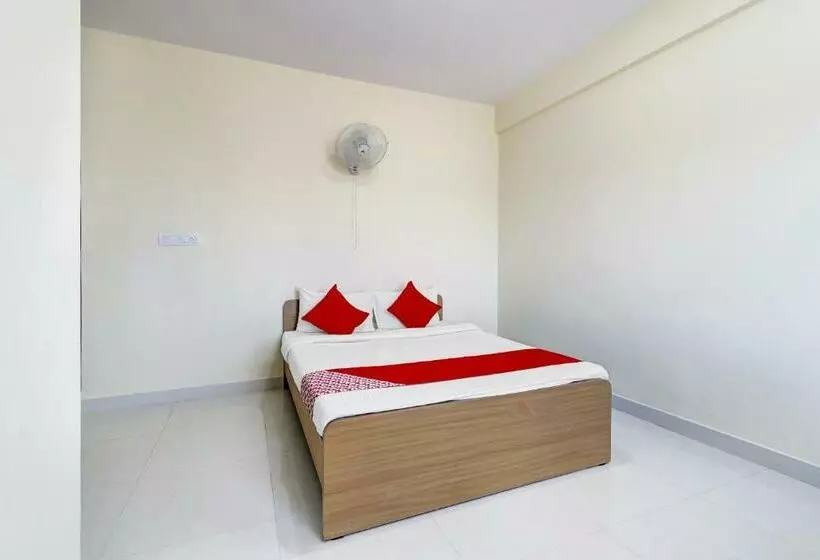 ホテル Oyo 84335 Anjana Residency