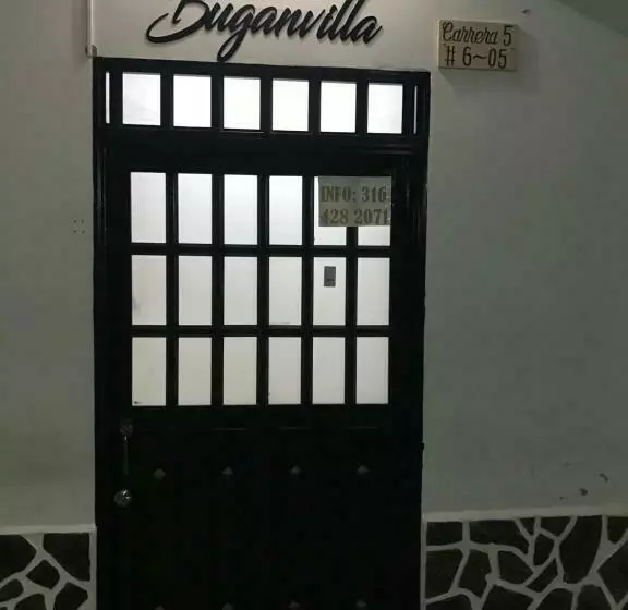 ペンション Buganvilla