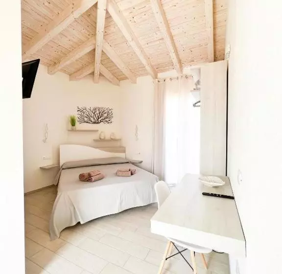 Majatalo Seaside Home