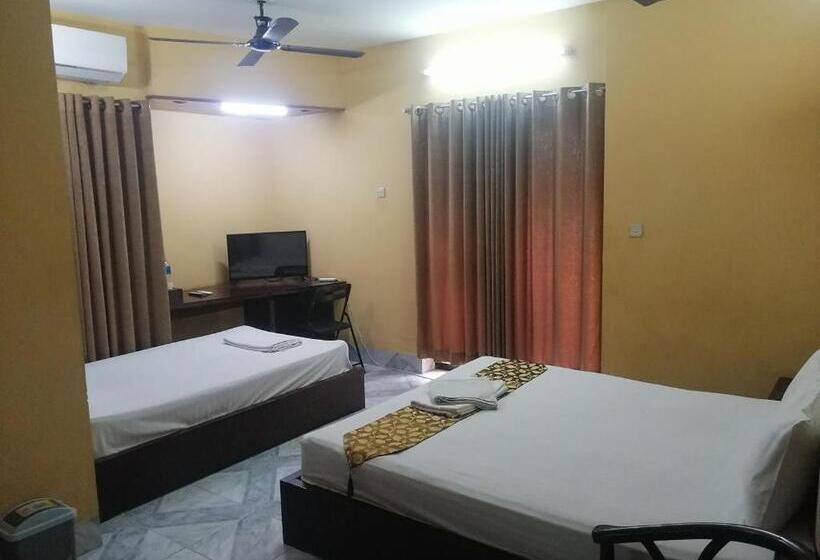 هتل کپسول Maple Crest Service Apartment