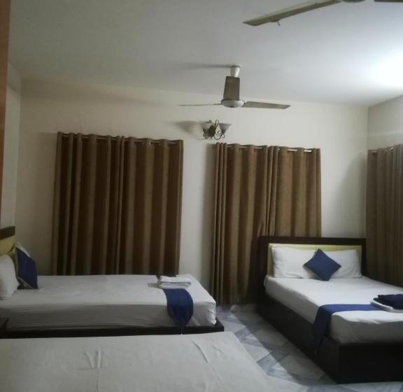 هتل کپسول Maple Crest Service Apartment