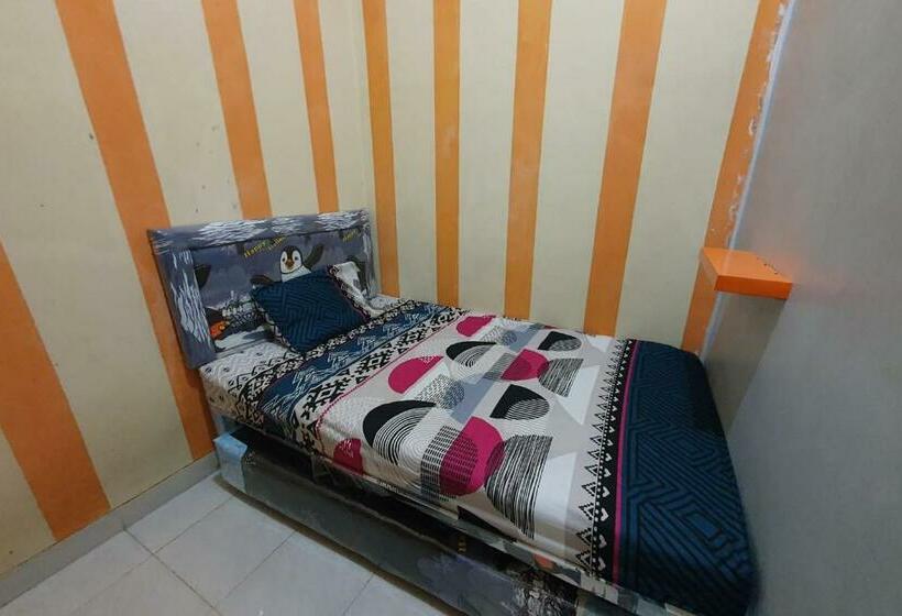 בית מלון כפרי Green Garden Residence Tegal Redpartner