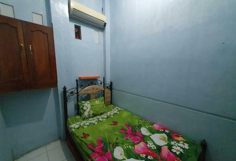 בית מלון כפרי Green Garden Residence Tegal Redpartner