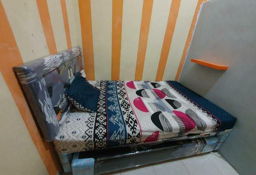 בית מלון כפרי Green Garden Residence Tegal Redpartner