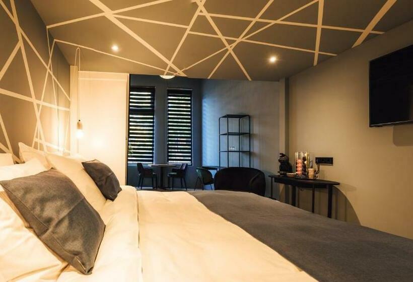 בית מלון כפרי Oldschool