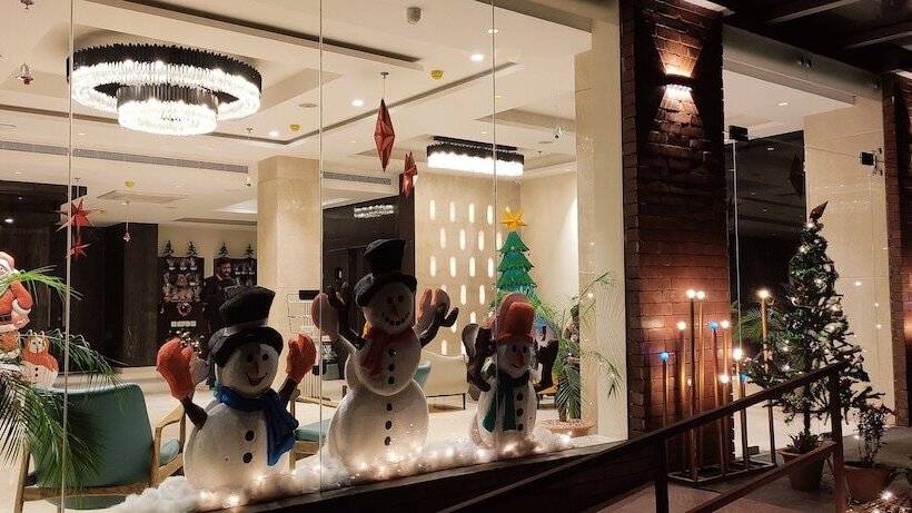 Hotelli Sunhillportico