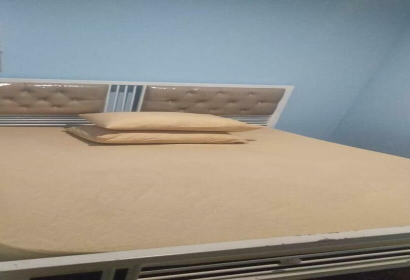 Panzió Penginapan Rotan Master