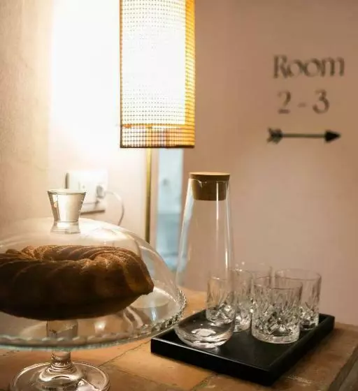 تختخواب و صبحانه Lunaria Suites   Fyodor Dostoyevsky S House