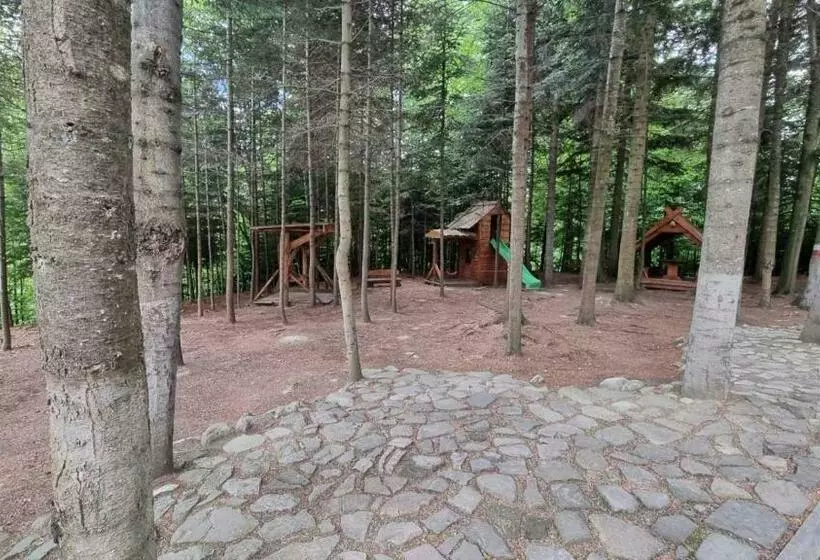 Hotelli Fortetsya Myhove