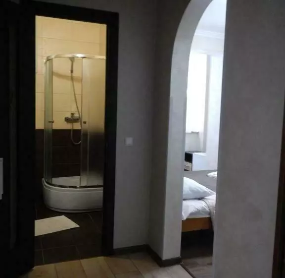 Hotelli Fortetsya Myhove