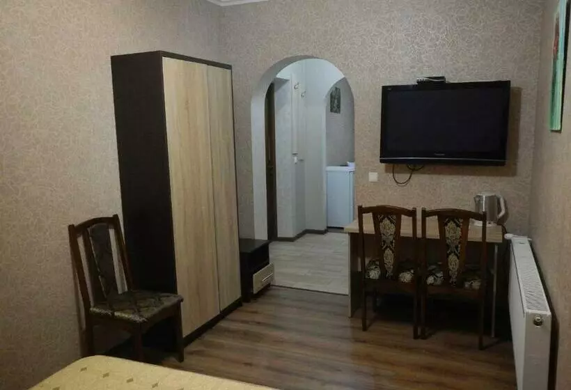 Hotelli Fortetsya Myhove