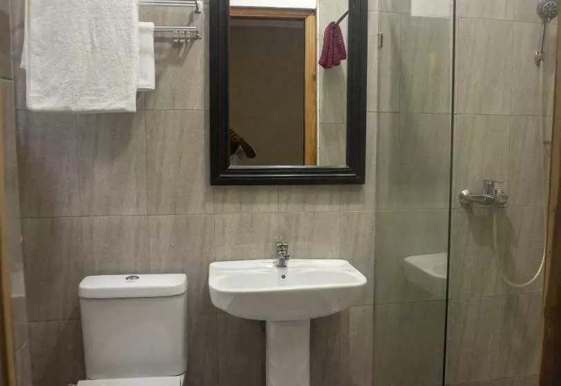 Hotelli Kislas Luxury