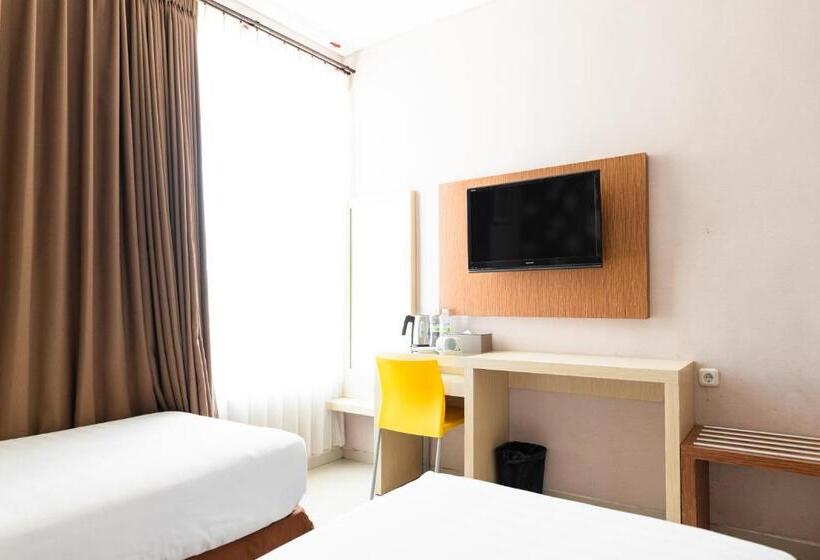 Neo Cempaka Hill Hotel Jember