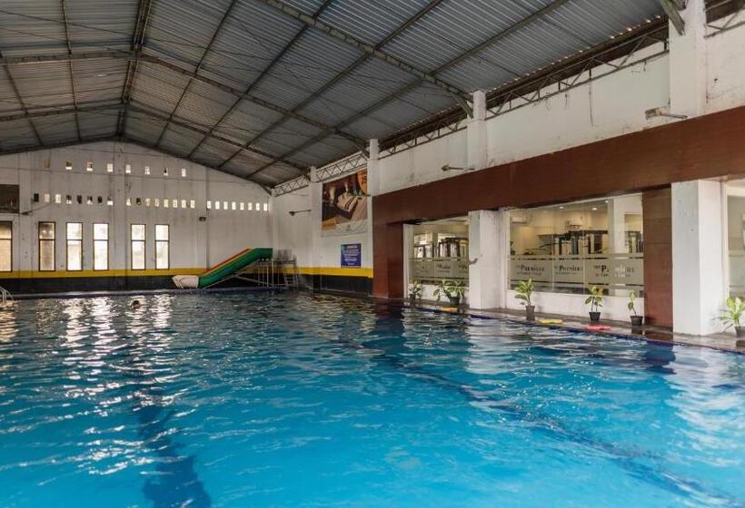 Neo Cempaka Hill Hotel Jember