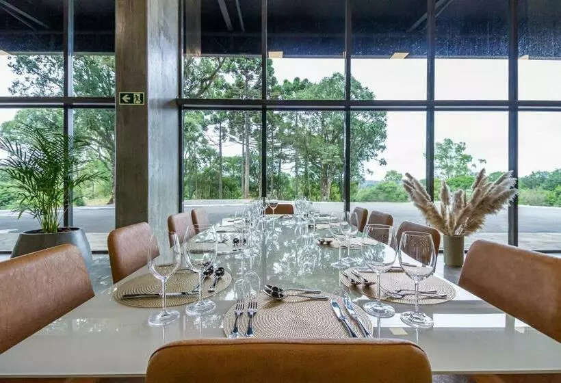 ホテル Travel Inn Axten Antônio Prado