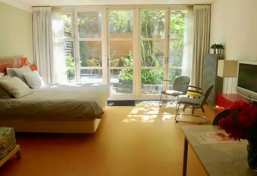 Metropolitan B&b
