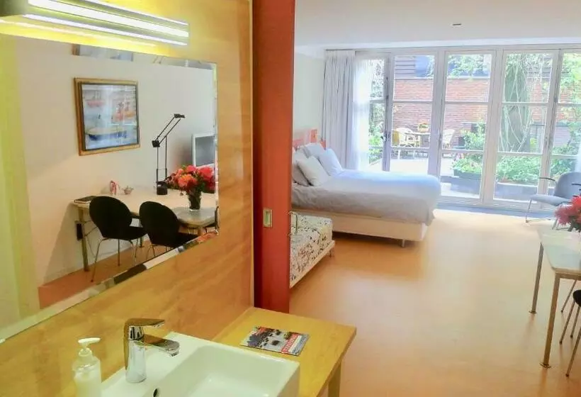 Metropolitan B&b