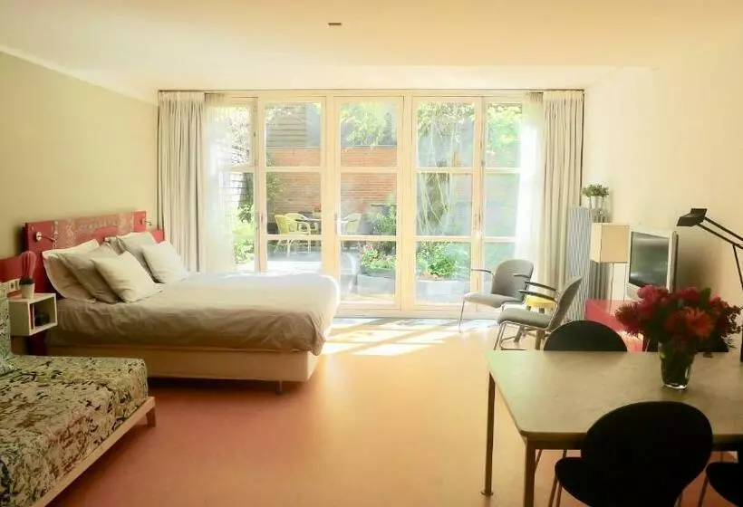 Metropolitan B&b