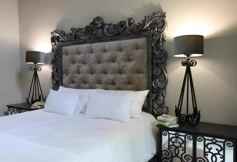 Majatalo Another World   Montagu