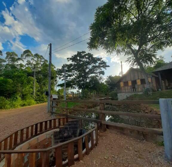 Пансион Chalés Nascentes Das águas