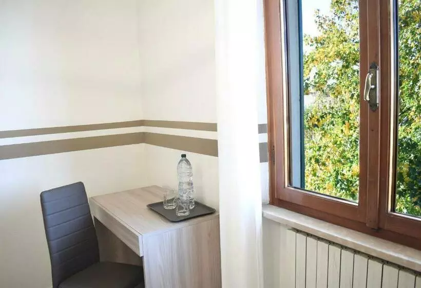 پانسیون Good Vibes