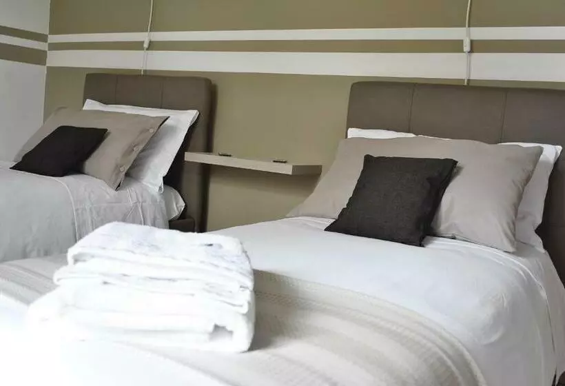 پانسیون Good Vibes