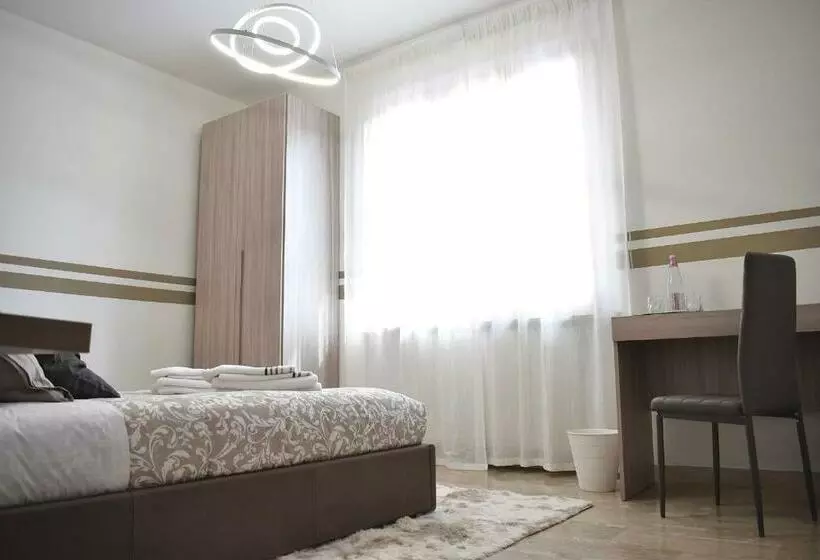 پانسیون Good Vibes