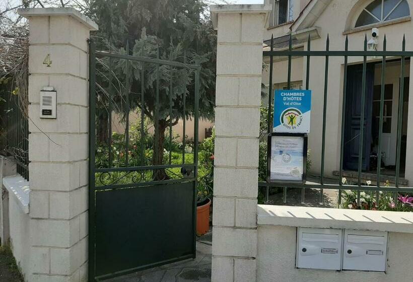 Pensiune Le Clos D Herblay Chambres D Hôtes