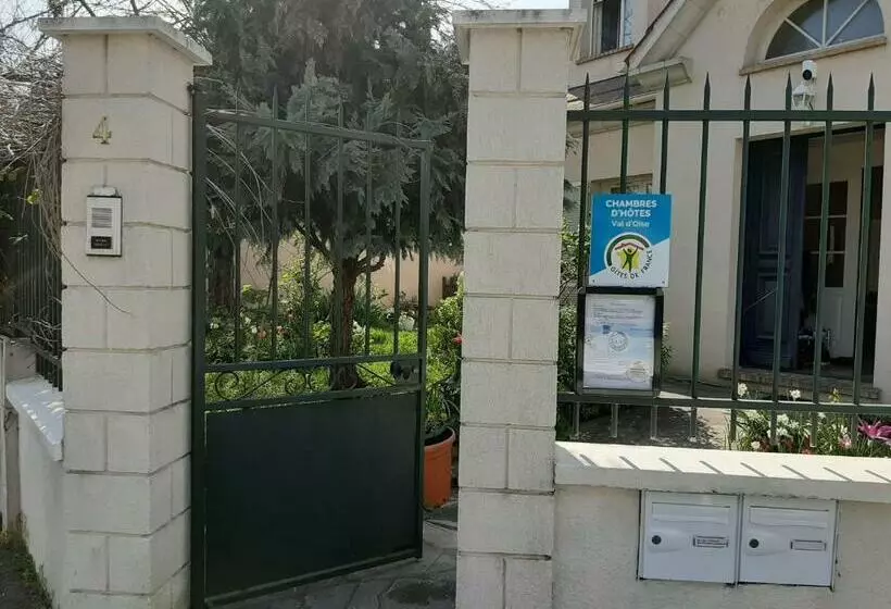 Majatalo Le Clos D Herblay Chambres D Hôtes