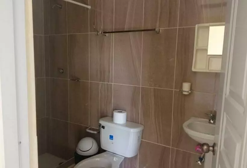 پانسیون Salemar Hostal   Cerca De La Playa