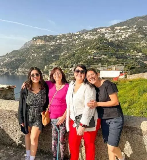 تختخواب و صبحانه Takeamalficoast Main House