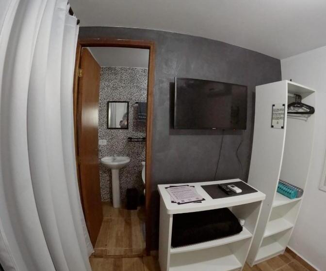 Container Hospedaria Paraty