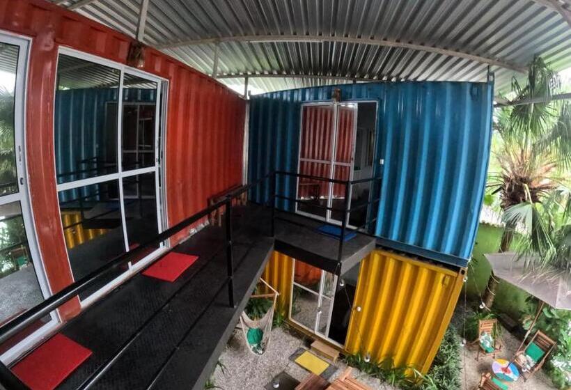 Container Hospedaria Paraty