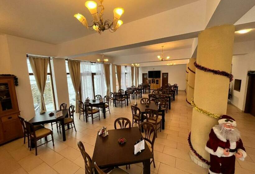 בית מלון כפרי Cabana Miramonte Vartop Arieseni