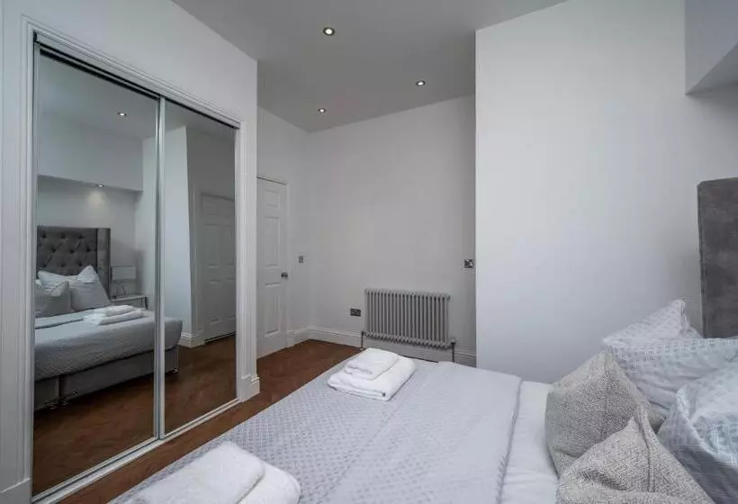 Hotelli Casa Fresa  Orchar Suites