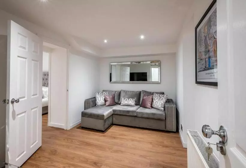 Hotelli Casa Fresa  Orchar Suites