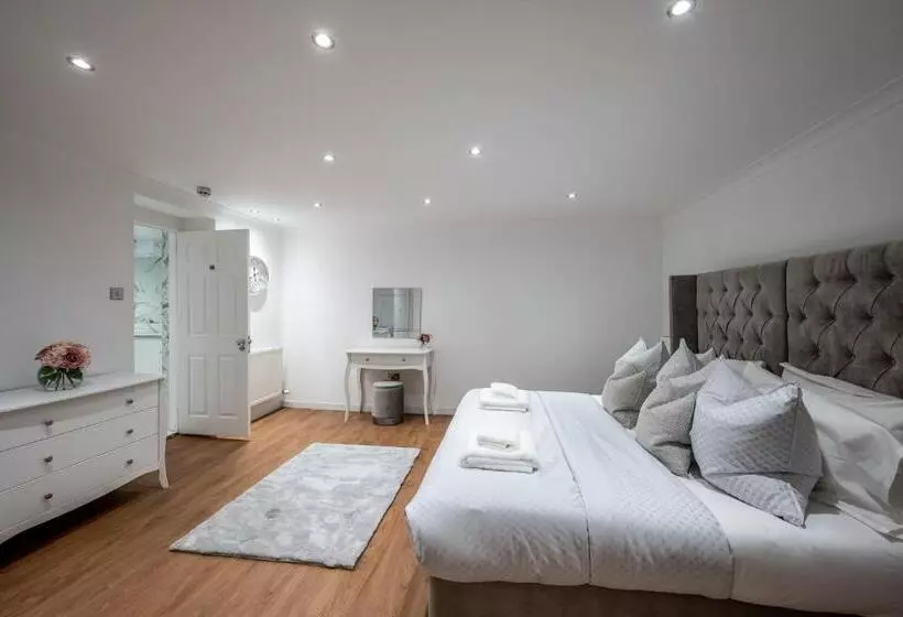 Hotelli Casa Fresa  Orchar Suites