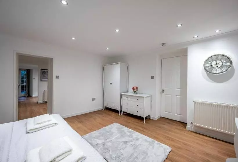 Hotelli Casa Fresa  Orchar Suites